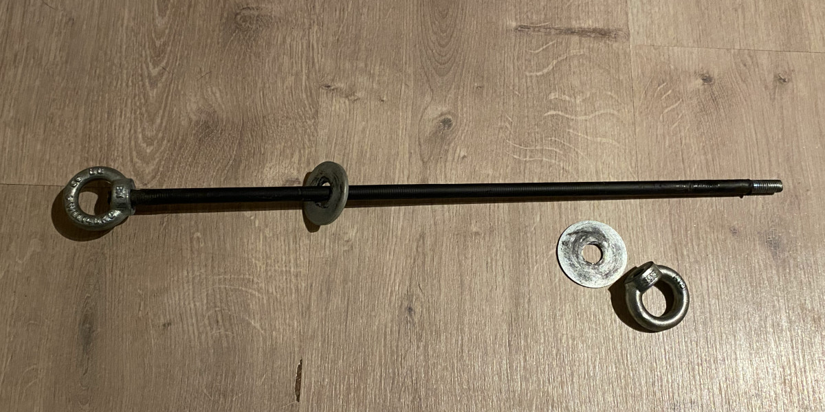 je motor inkratten voor motortransport / crating your motorcycle for motorcycle transport